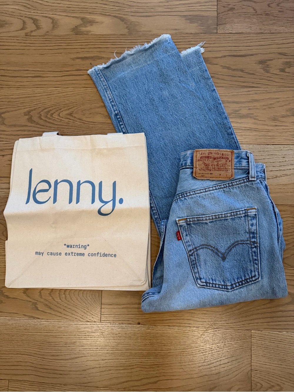 Levi's Women's Light Wash Straight Leg Jeans